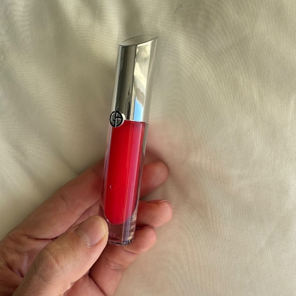 ✨ Giorgio Armani Prisma Glass Lip Gloss – Shade 04 - Picture 4 of 4
